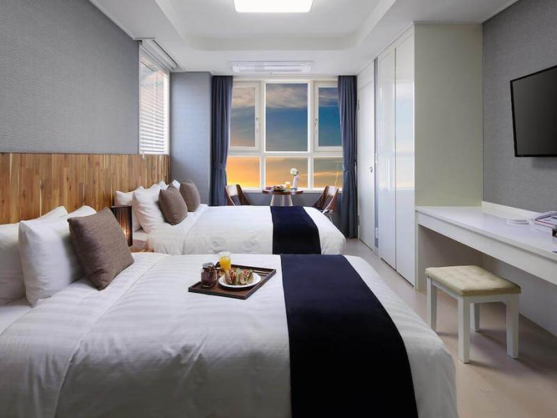 EVER8 Serviced Residence