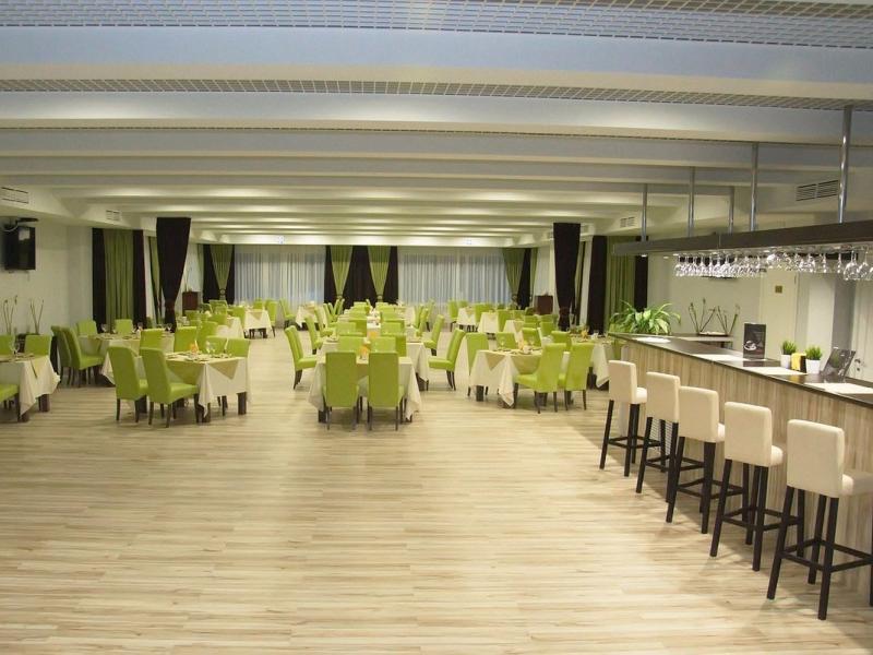 Лафер Ренессанс Отель и Спа