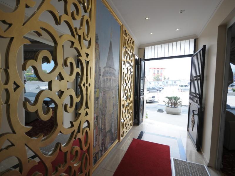 Pera Life Hotel