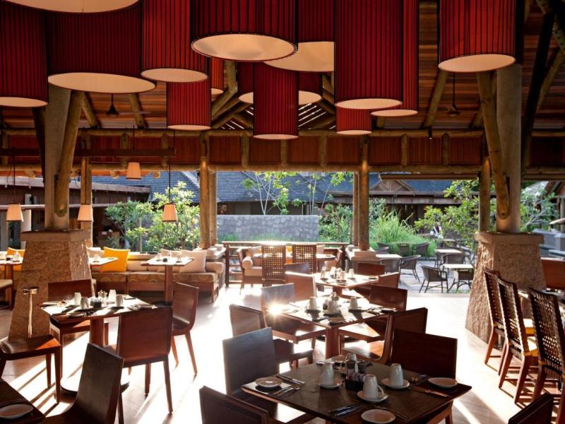 Constance Ephelia Resort