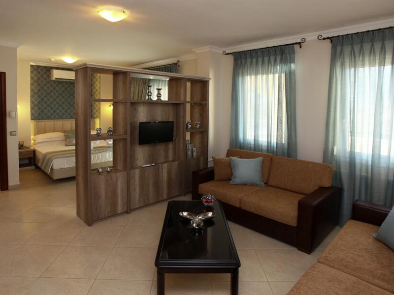 Villa Mandani Luxury Apartments