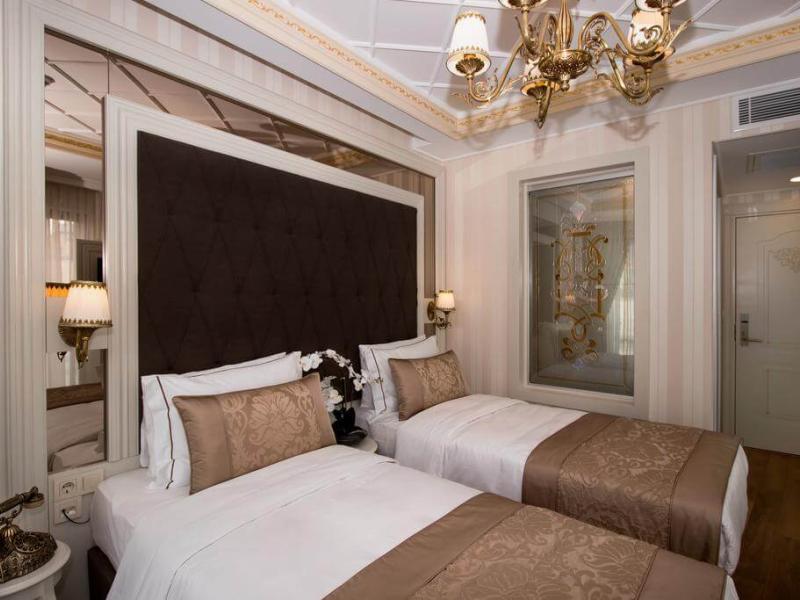 Istanbul Town Hotel
