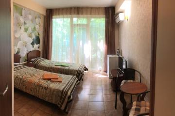 Отель Relax Villa Россия, Алушта, фото 17