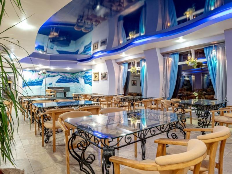 Медведь Resort