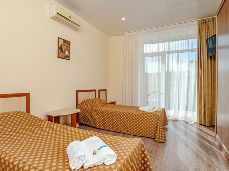 Медведь Resort