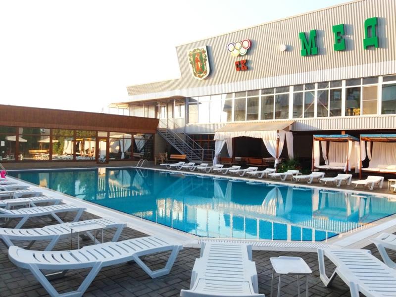 Медведь Resort