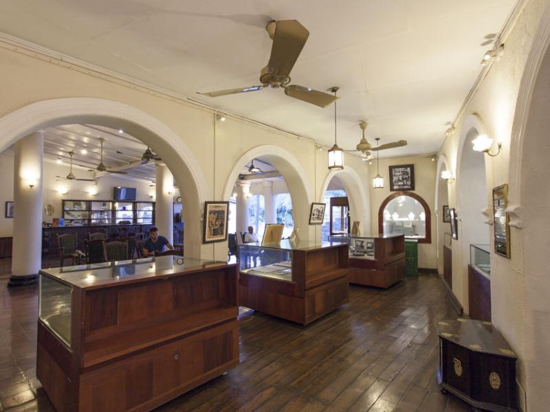 Queen's Hotel