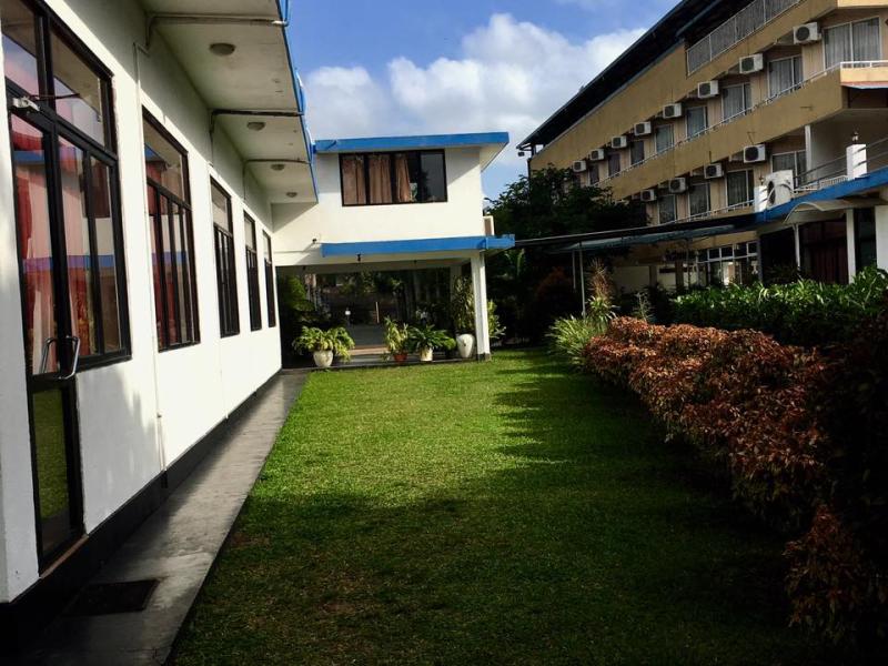 Lake Nest Bolgoda Resort