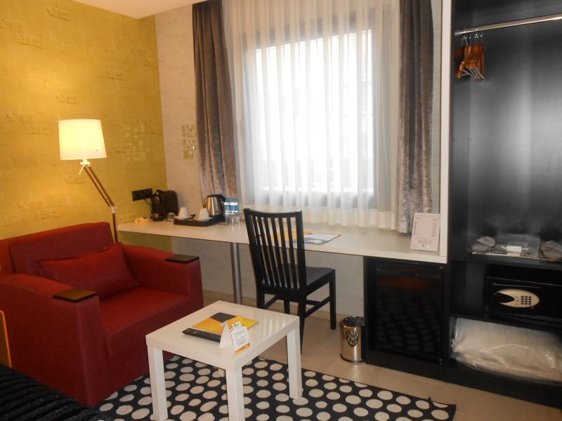 Tempo Fair Suites