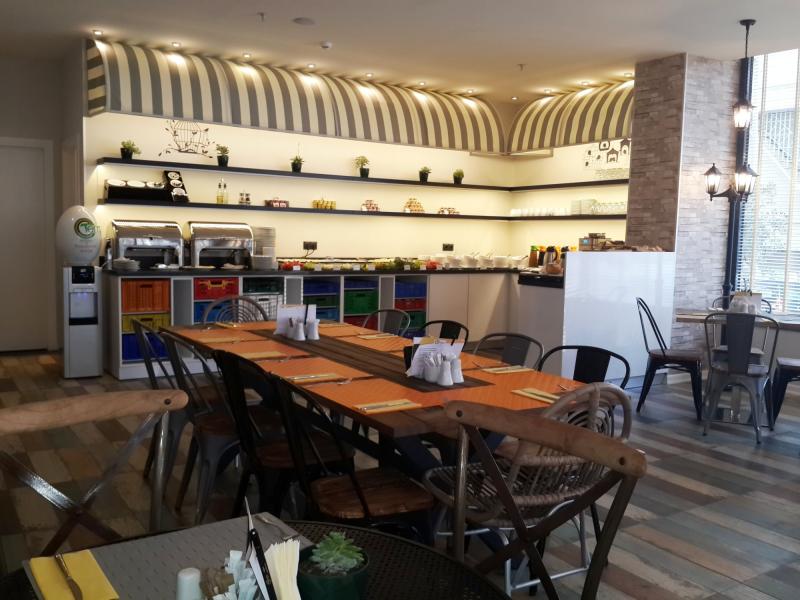Tempo Fair Suites
