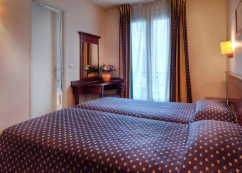 Hotel De Paris