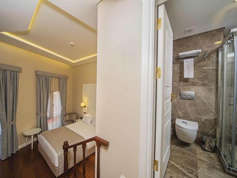 Ada Karakoy Boutique Hotel