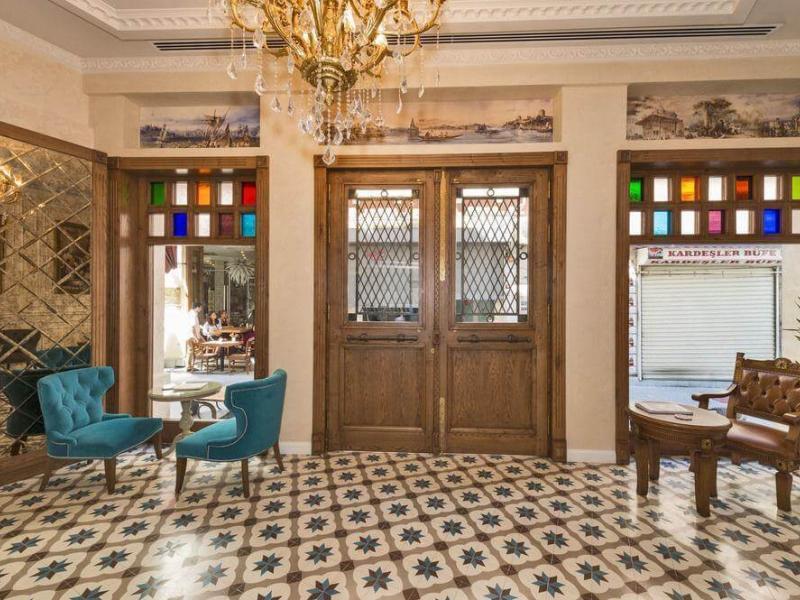 Ada Karakoy Boutique Hotel