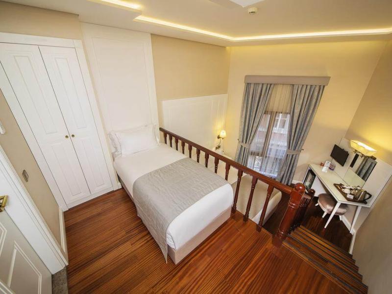 Ada Karakoy Boutique Hotel