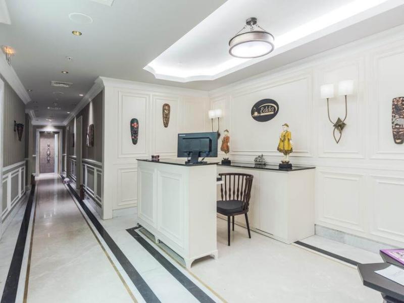 Arcade Hotel