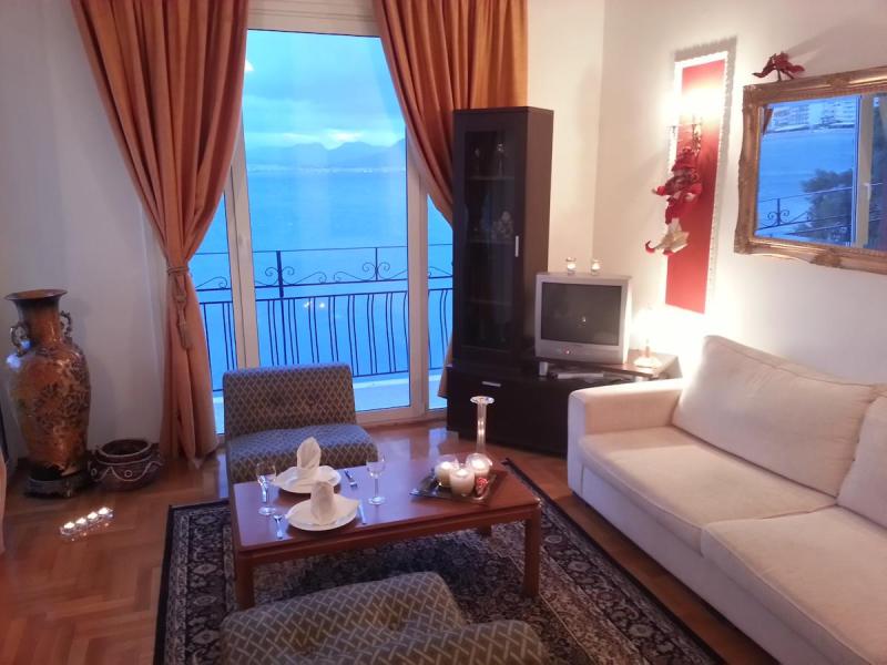 Aegli Hotel