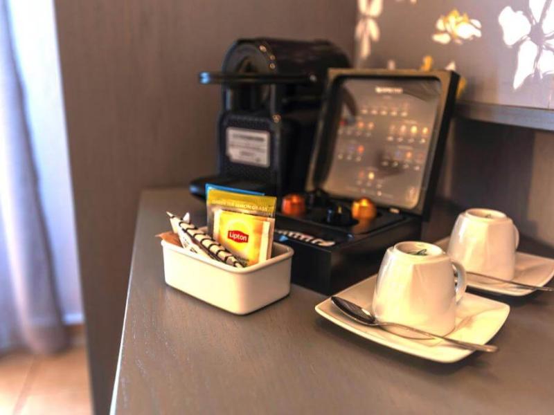 Aliston Hotel
