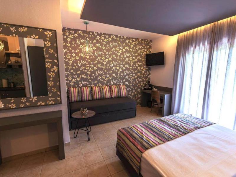 Aliston Hotel