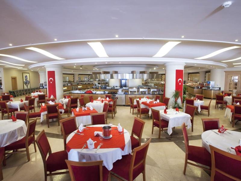 Aquasis De Luxe Resort & Spa