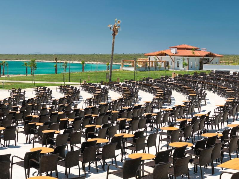 Aquasis De Luxe Resort & Spa