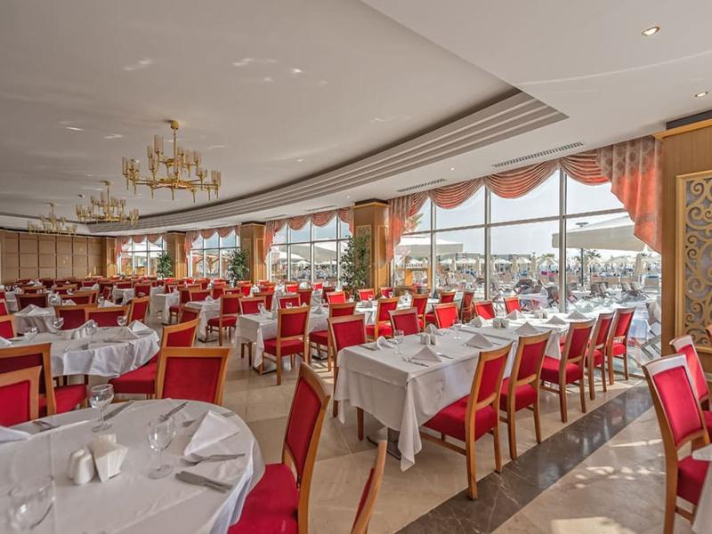 Aquasis De Luxe Resort & Spa