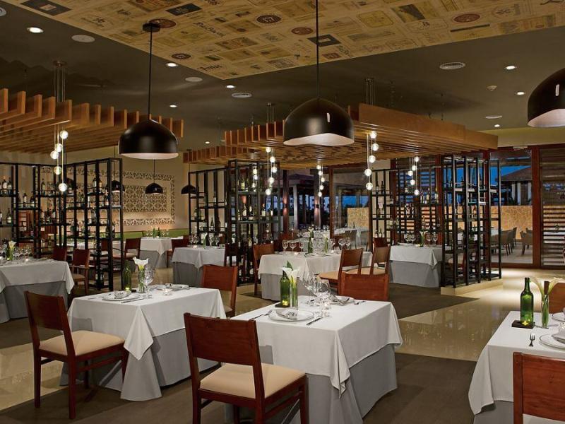 Secrets Playa Mujeres Golf & Spa Resort