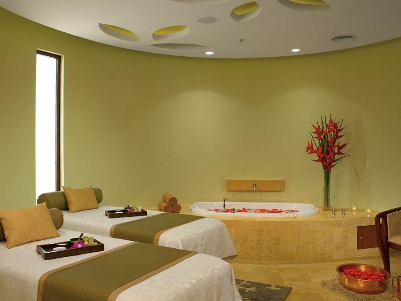 Secrets Playa Mujeres Golf & Spa Resort