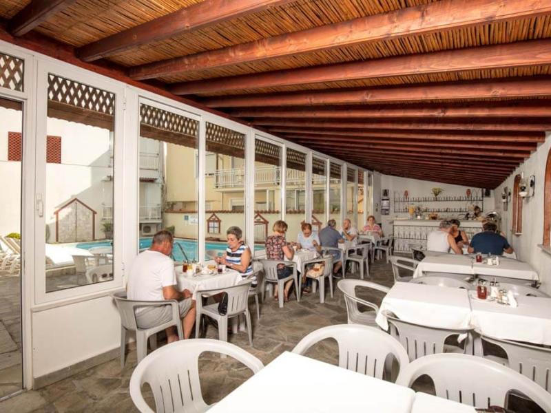 Philoxenia Inn Hotel