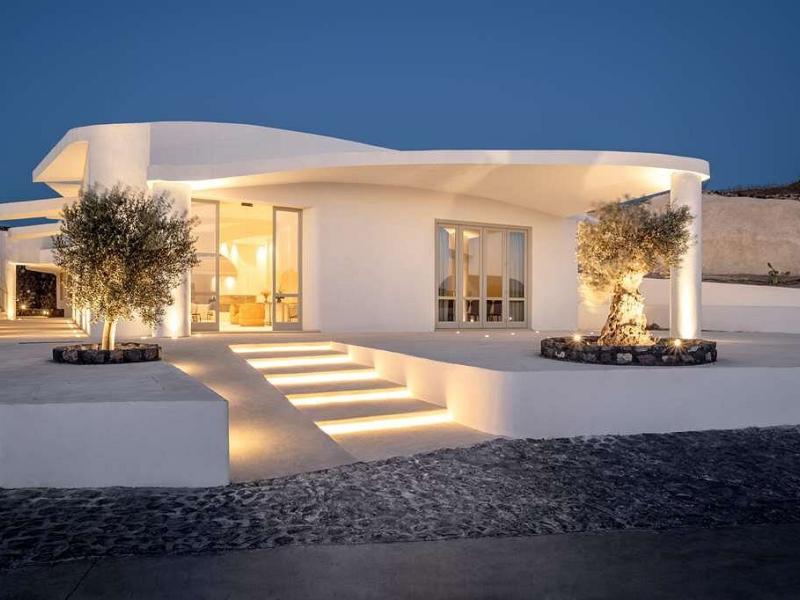Santo Pure Oia Suites & Villas