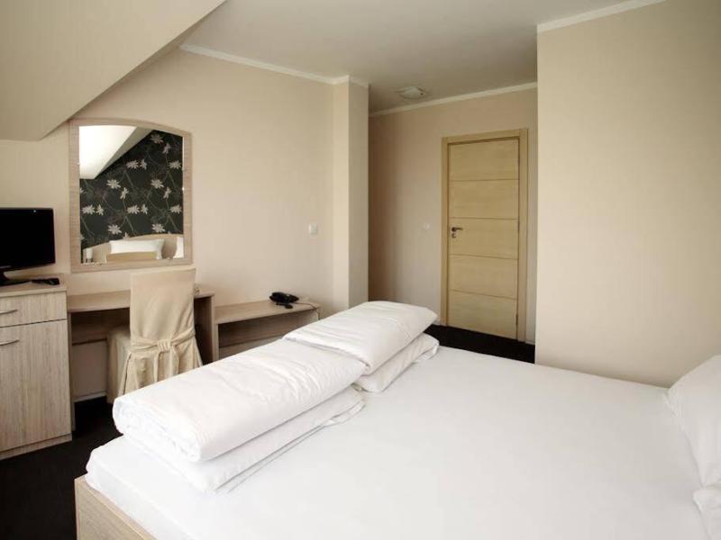 Diana Hotel