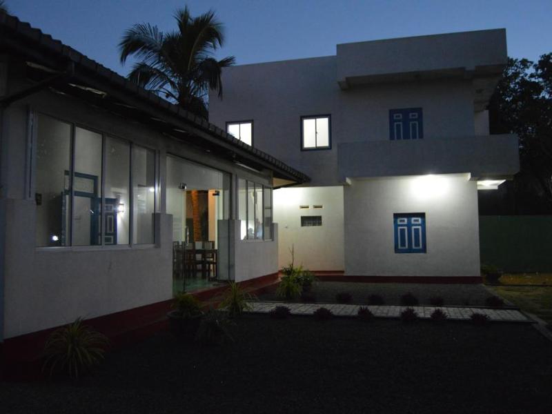 Villa Whispering Shells