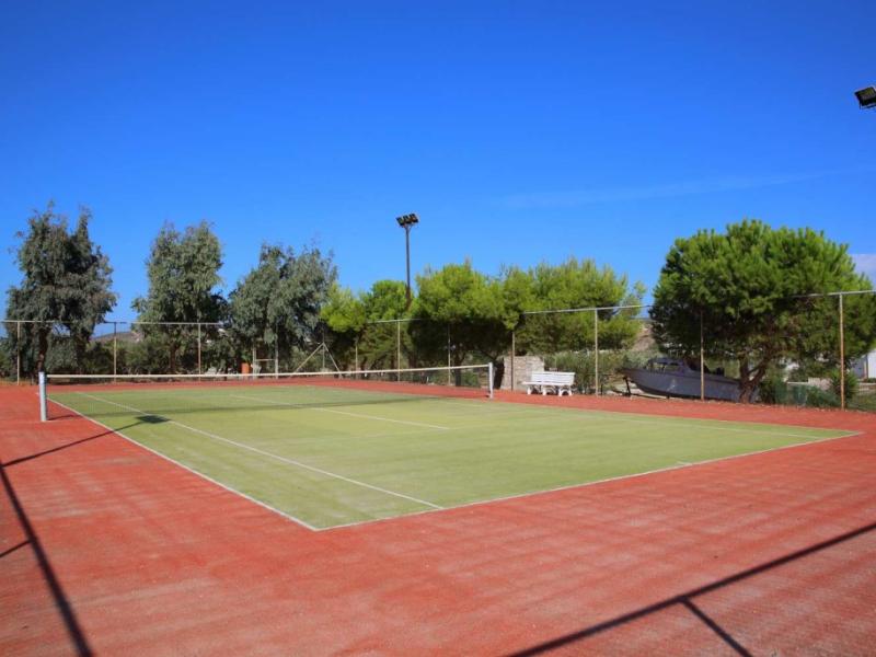 Asteras Paradise