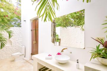 Отель Indigo Beach Zanzibar Танзания, Бвейуу, фото 11