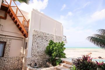 Отель Coral Rocks Zanzibar Hotel & Restaurant (Coral Rock Zanzibar) Танзания, Джамбиани, фото 17