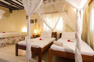 Отель Coral Rocks Zanzibar Hotel & Restaurant (Coral Rock Zanzibar) Танзания, Джамбиани, фото 9