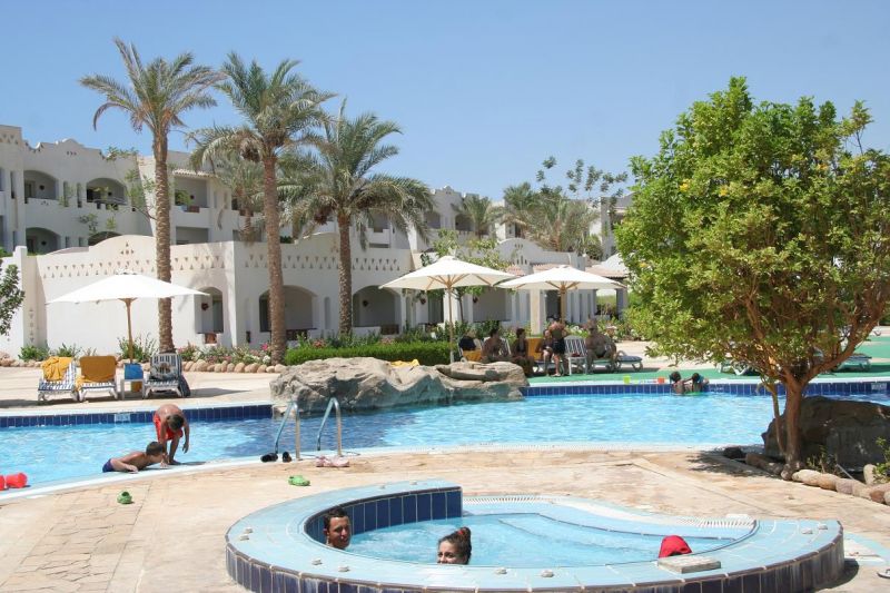 Continental Garden Reef Resort