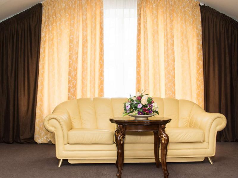 Особняк на Театральной