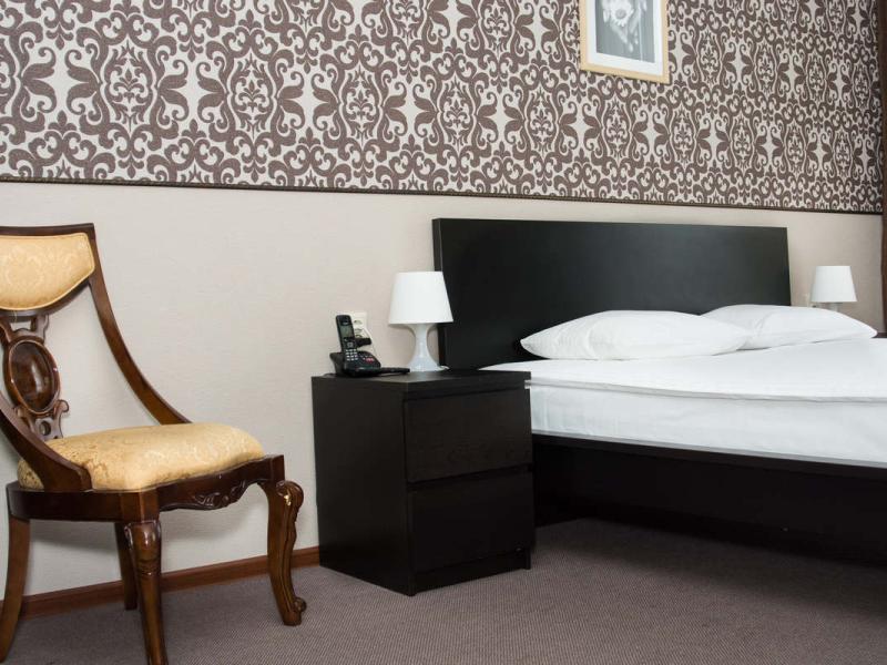 Особняк на Театральной