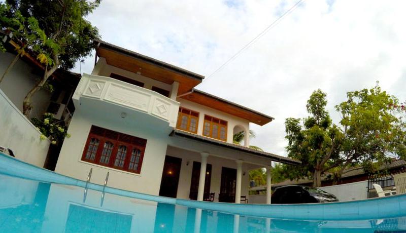 Hikkaduwa Breeze Villa