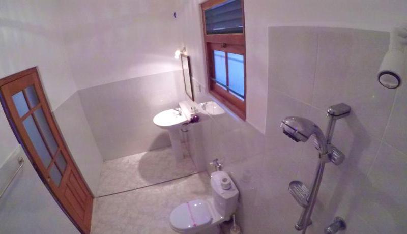 Hikkaduwa Breeze Villa