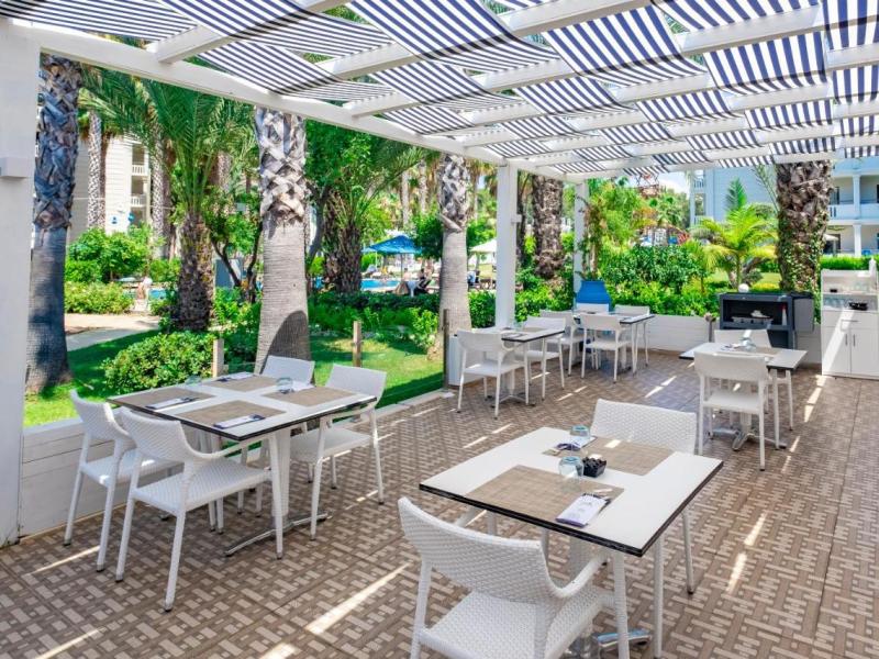 Utopia Resort & Residence