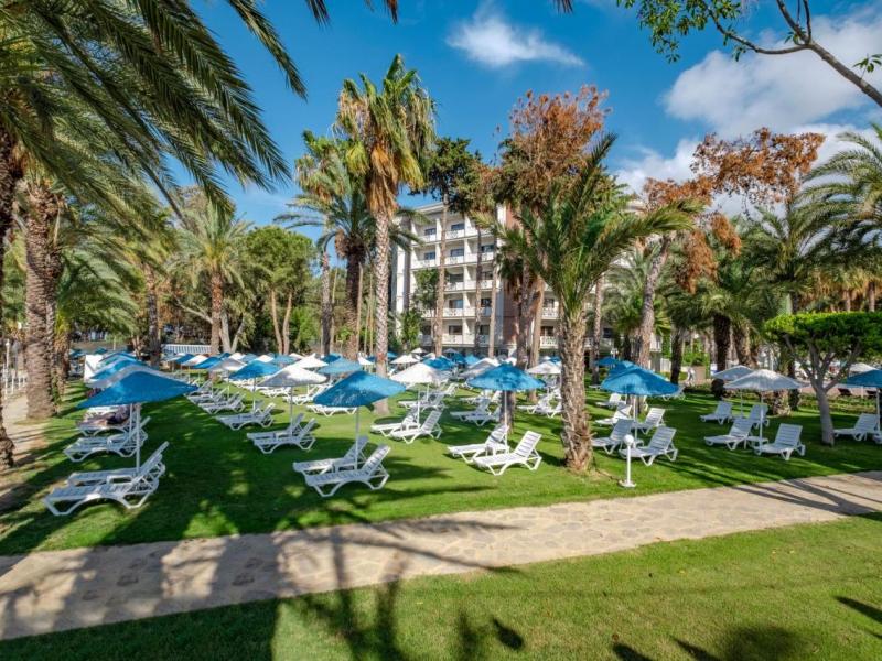 Utopia Resort & Residence