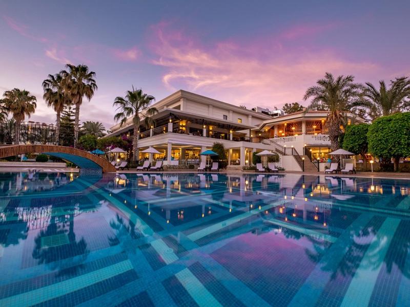 Utopia Resort & Residence