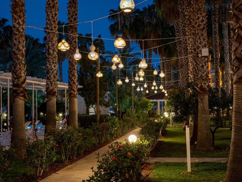 Utopia Resort & Residence