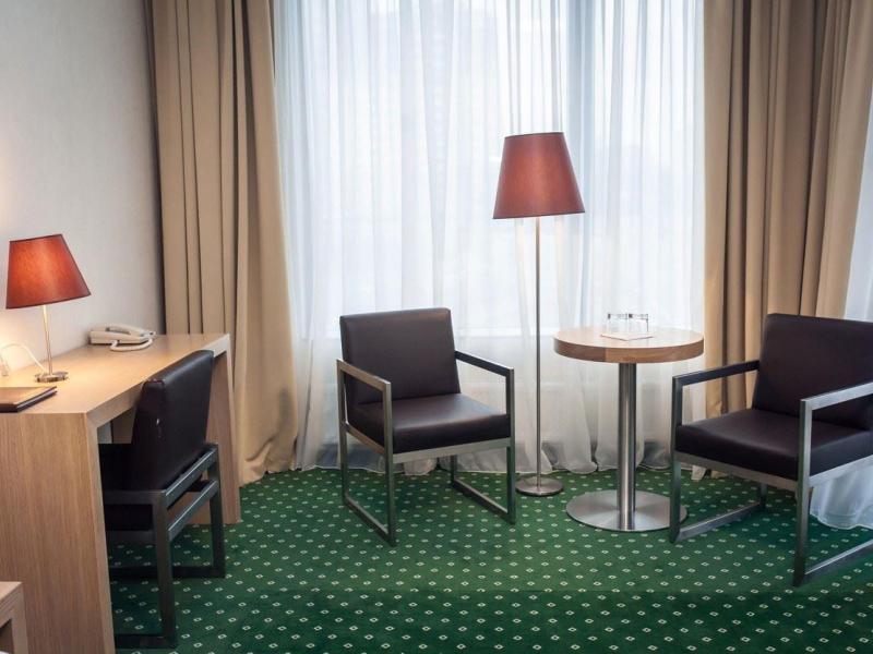 Green City Hotel