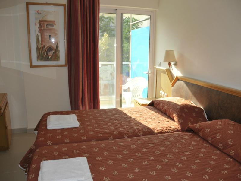 Bristol Sea View Hotel Apartments