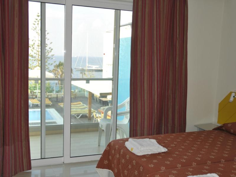 Bristol Sea View Hotel Apartments