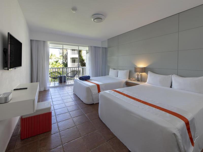 Viva Wyndham V Heavens