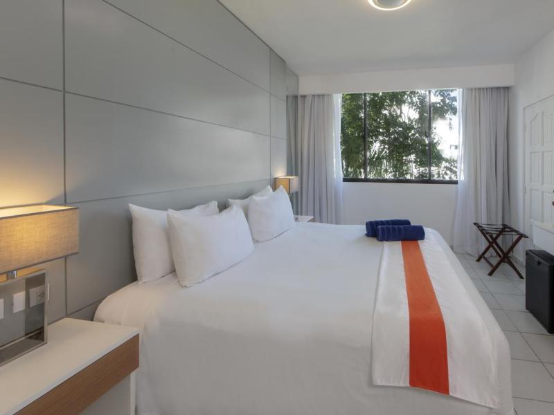 Viva Wyndham V Heavens