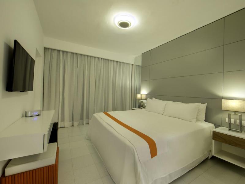 Viva Wyndham V Heavens